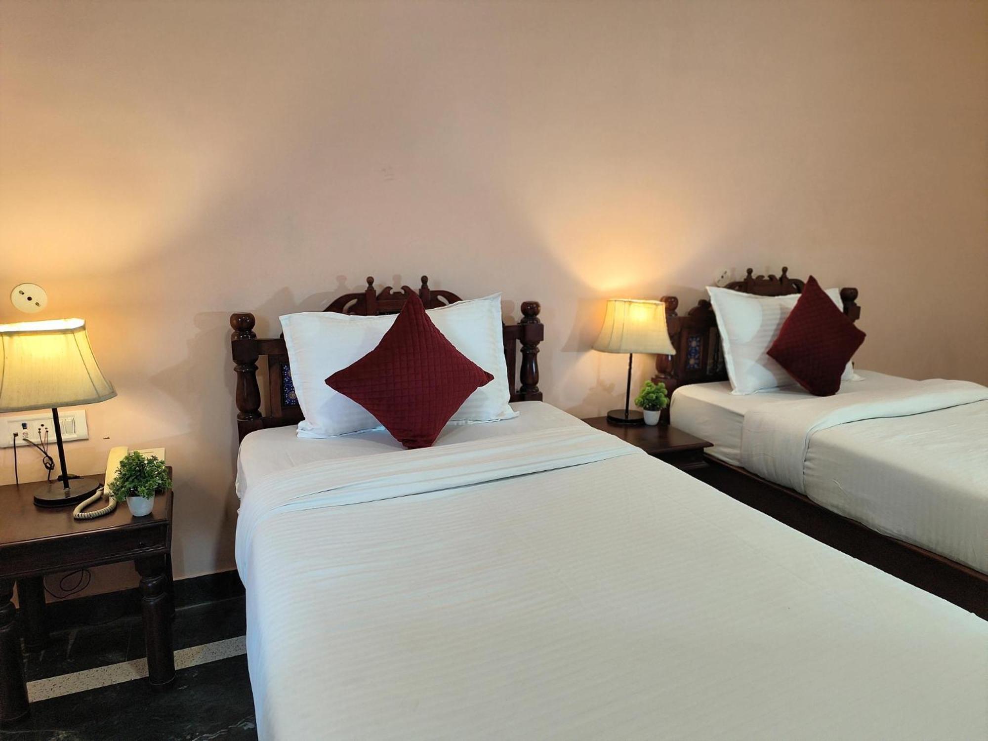 Sajjan Bagh Resort Пушкар Екстериор снимка